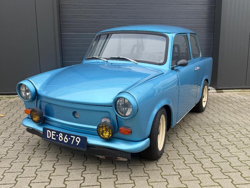 Eyecatcher Trabant 601 1970 Blauw, Auto's, Overige Auto's, Voorwielaandrijving, Stof, 26 pk, Bruin