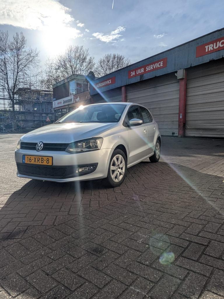 Volkswagen Polo 1.2 TSI 66KW 2012 Grijs, Voorwielaandrijving, 40 €/maand, 4 cilinders, Origineel Nederlands