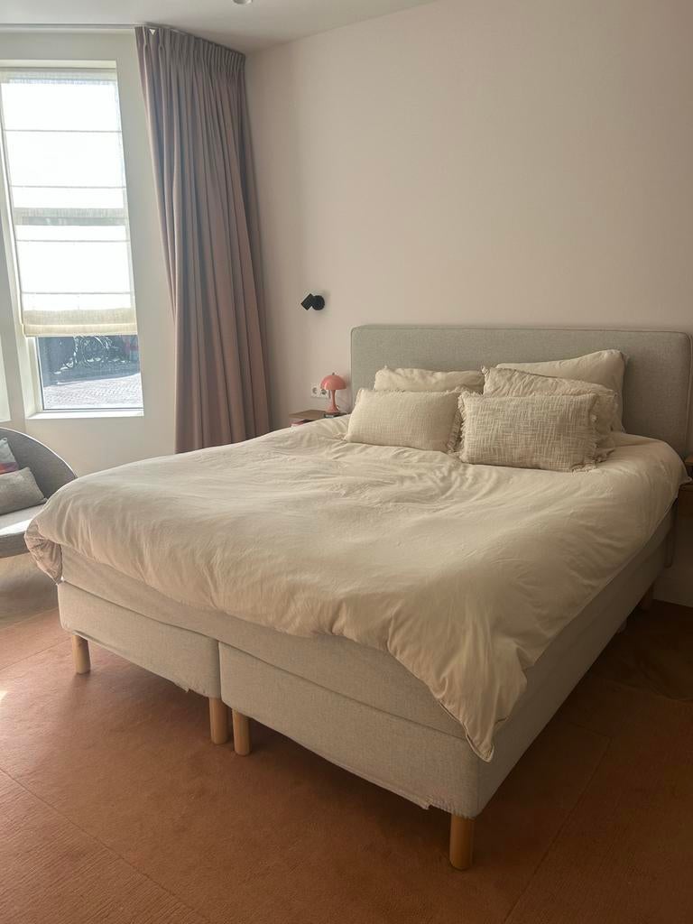 IKEA Dunvik boxspring 180x200 Gunnared Beige incl topper, Ophalen, Beige, Tweepersoons, Zo goed als nieuw