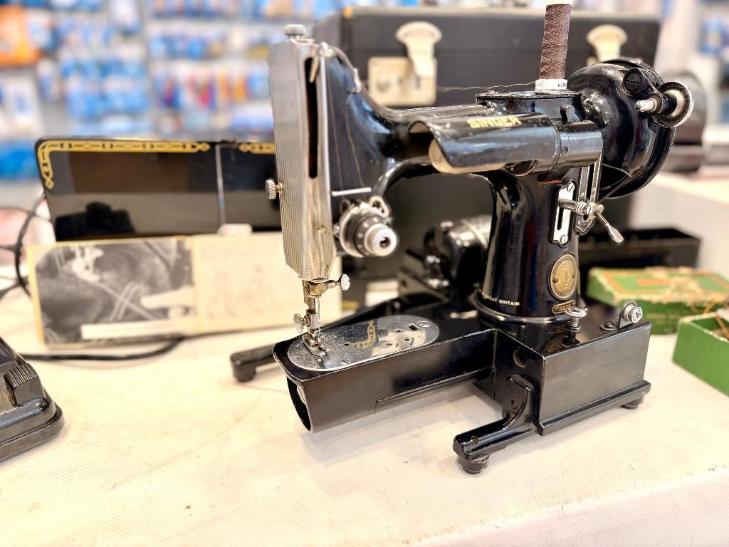 Singer 222K, Ophalen, Gebruikt, Naaimachine, Singer