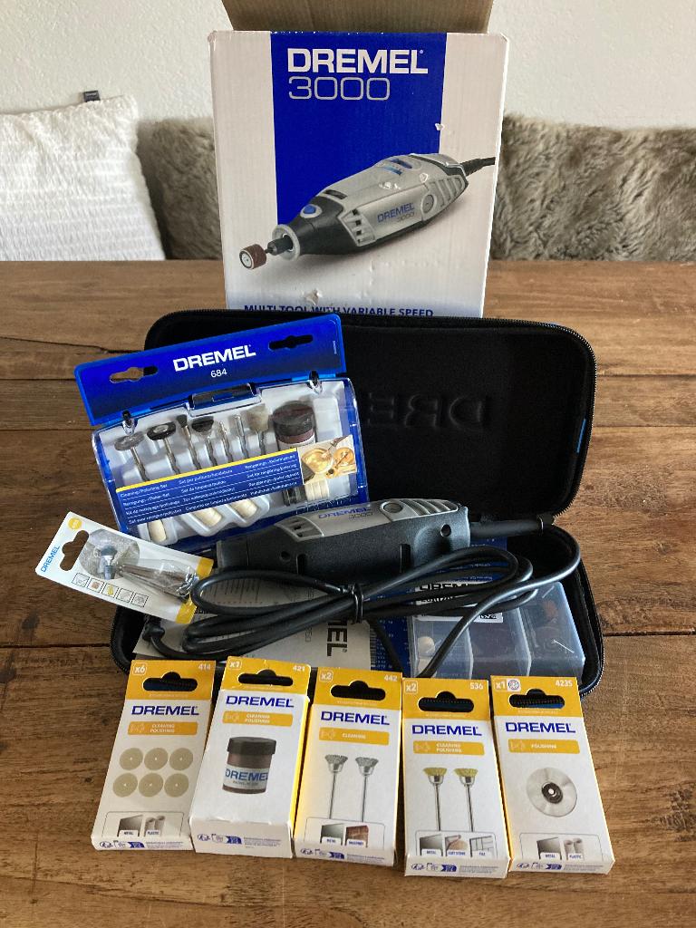 Dremel 3000 complete set NIEUW + originele accessoires, Doe-het-zelf en Verbouw, Gereedschap | Handgereedschap, Ophalen, Nieuw