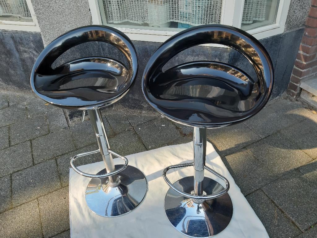 YUANP Barkruk, Bar Stoel Moon Bay Hoge, Huis en Inrichting, Barkrukken, Zo goed als nieuw, 60 tot 90 cm, Kunststof, Metaal, 2 krukken