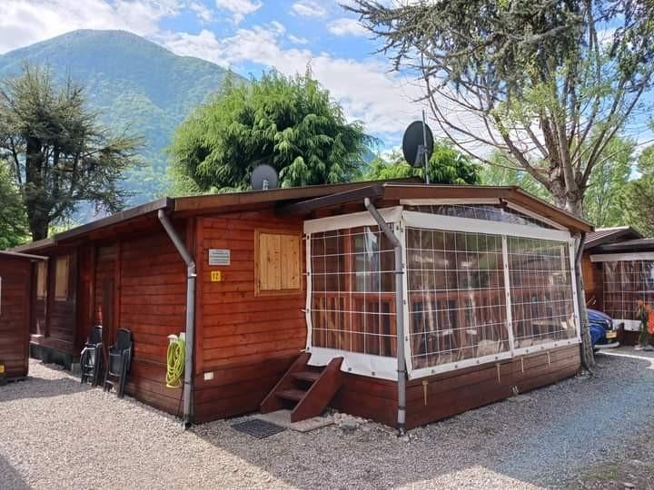 Luxe Chalet te huur Meer van Lugano wk.28,29,30,34,35vrij!, 2 slaapkamers, 7 personen, Lombardije en Merengebied, Recreatiepark