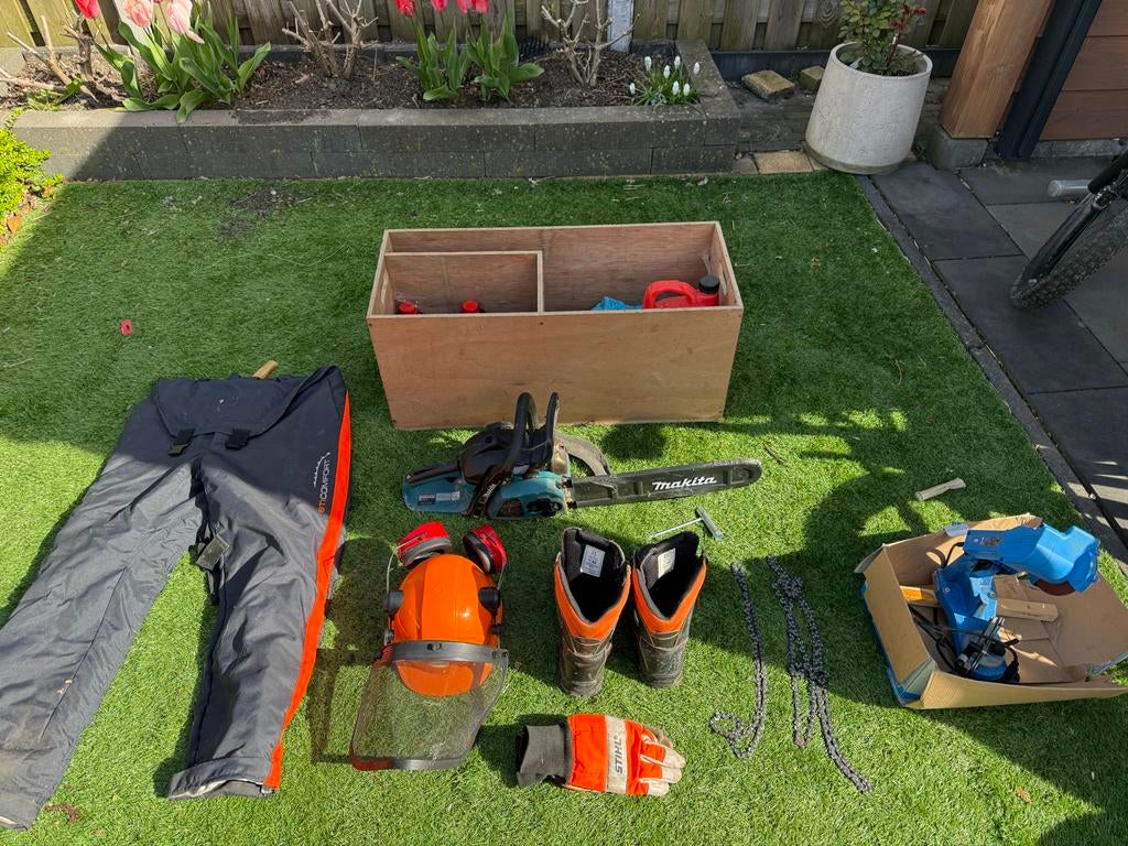 Complete kettingzaaguitrusting (Makita), Ophalen of Verzenden, Gebruikt