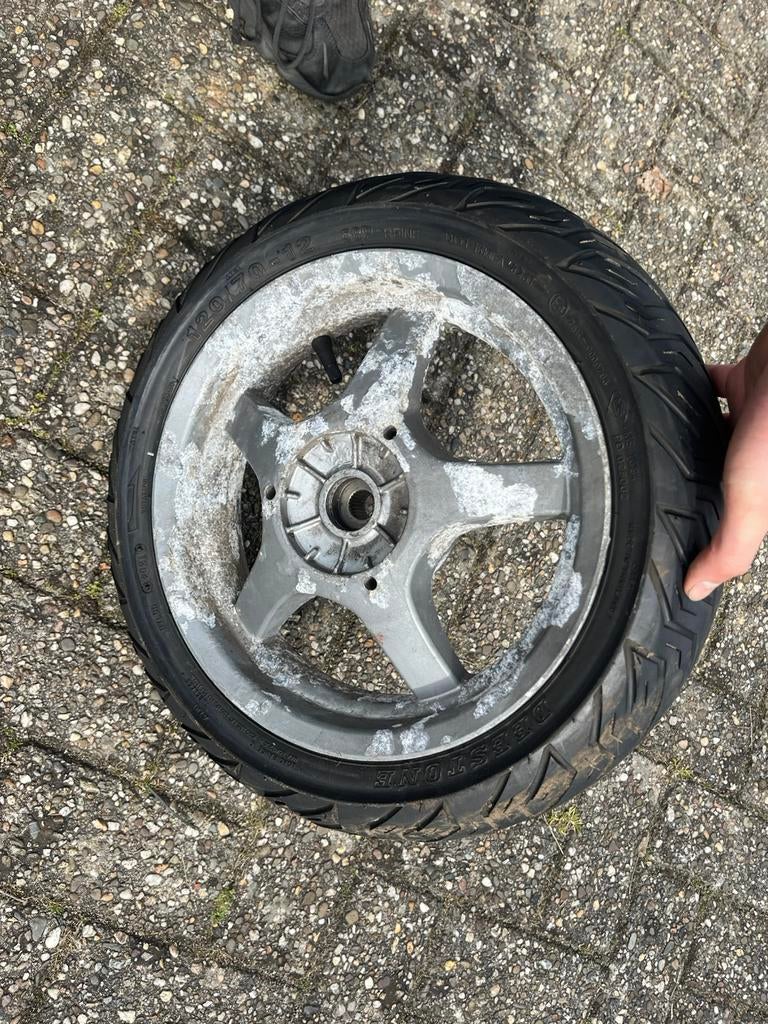 Kleine trommel Achtervelg Piaggio 12 inch, Ophalen of Verzenden