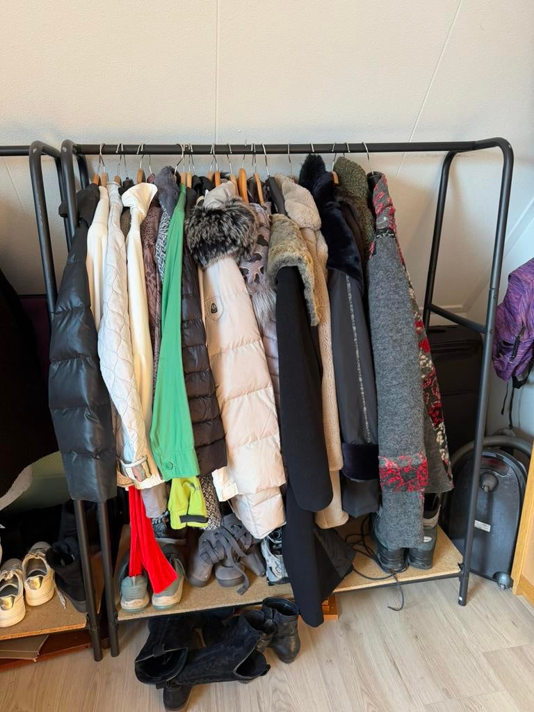 Sterk kledingrek, Ophalen of Verzenden, Zo goed als nieuw