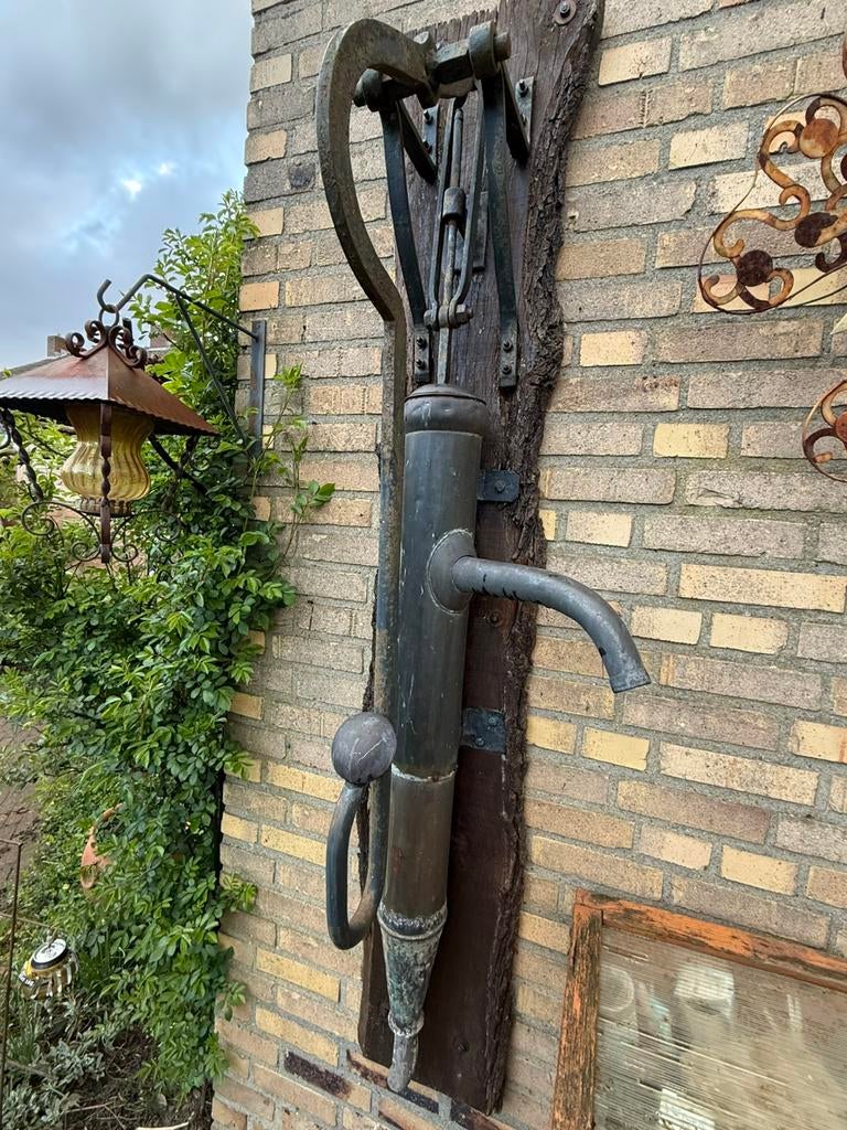 Oude waterpomp, Antiek en Kunst, Antiek | Koper en Brons, Ophalen, Koper