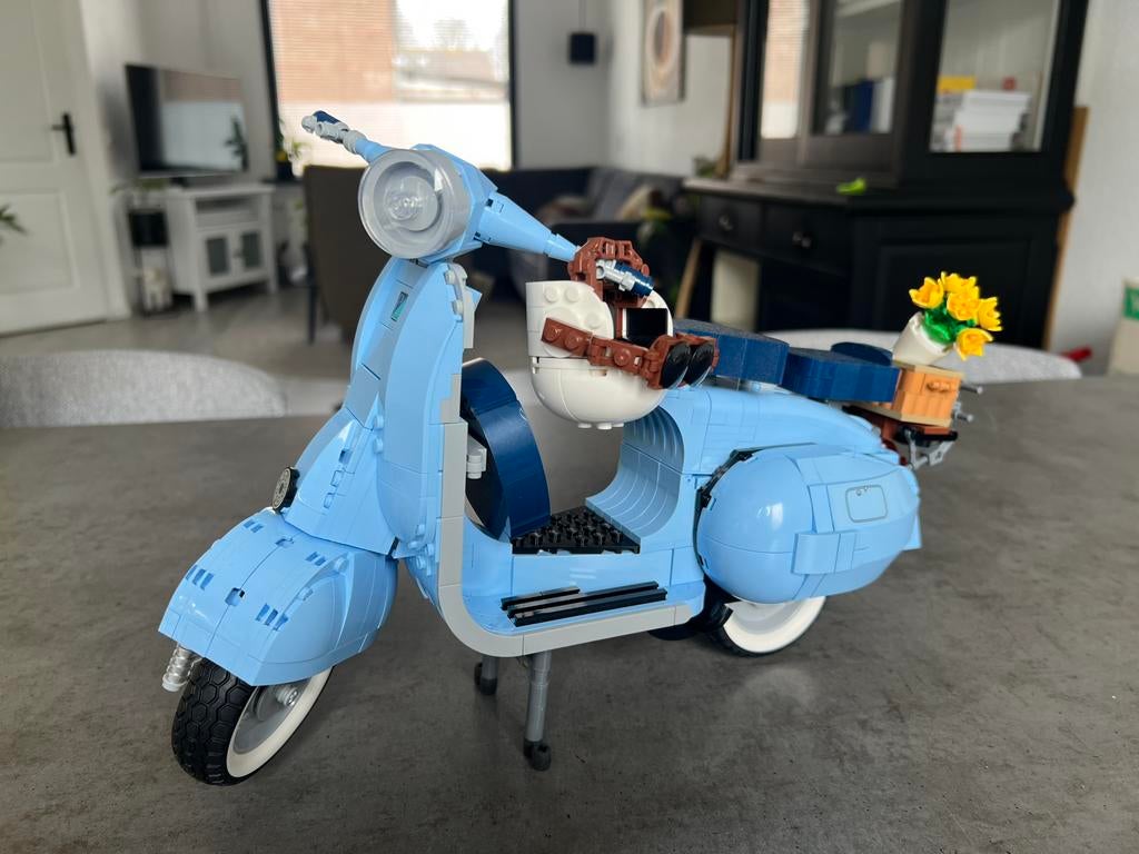 Lego Vespa Scooter, Ophalen of Verzenden, Zo goed als nieuw, Complete set, Lego