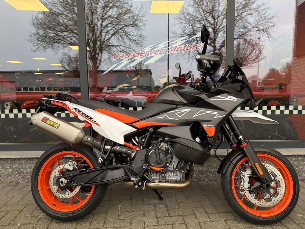 KTM 890 SMT 2023, Motoren, Bedrijf, SuperMoto