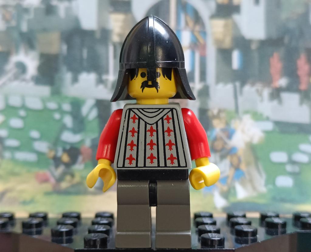 Lego Fright Knights - Knight 2, Black Neck-Protector, Ophalen of Verzenden, Gebruikt, Losse stenen, Lego