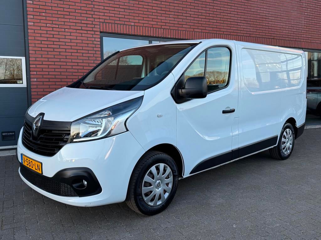 Renault Trafic 1.6 dCi T27 L1H1 Airco Cruise Navi Comfort, Voorwielaandrijving, 15 km/l, Euro 6, Renault