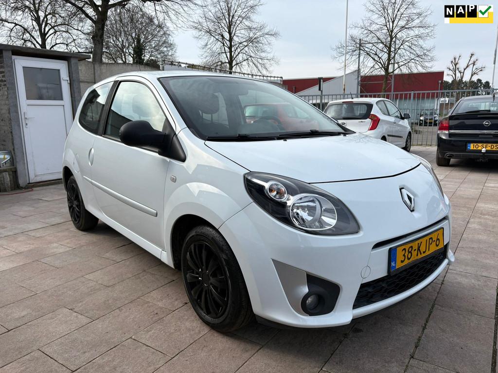Renault Twingo 1.2 Dynamique Distributie set + waterpomp NIE, Auto's, Voorwielaandrijving, Gebruikt, 4 cilinders, 4 stoelen