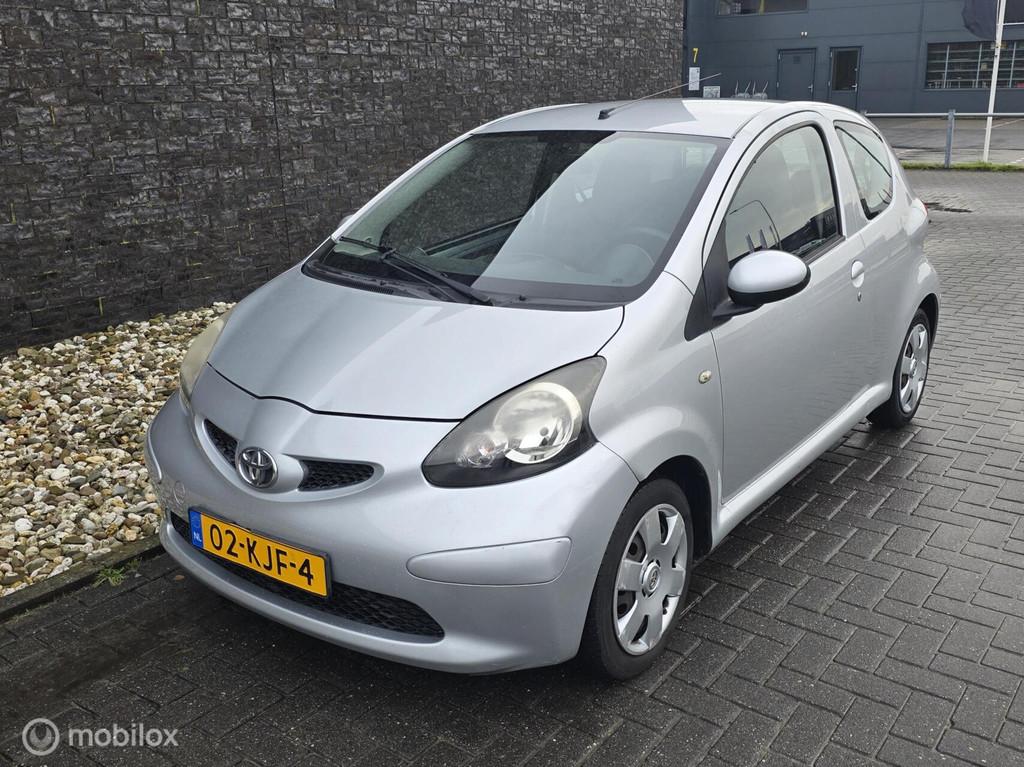 Toyota Aygo 1.0-12V Sport, Voorwielaandrijving, Gebruikt, 4 stoelen, 68 pk