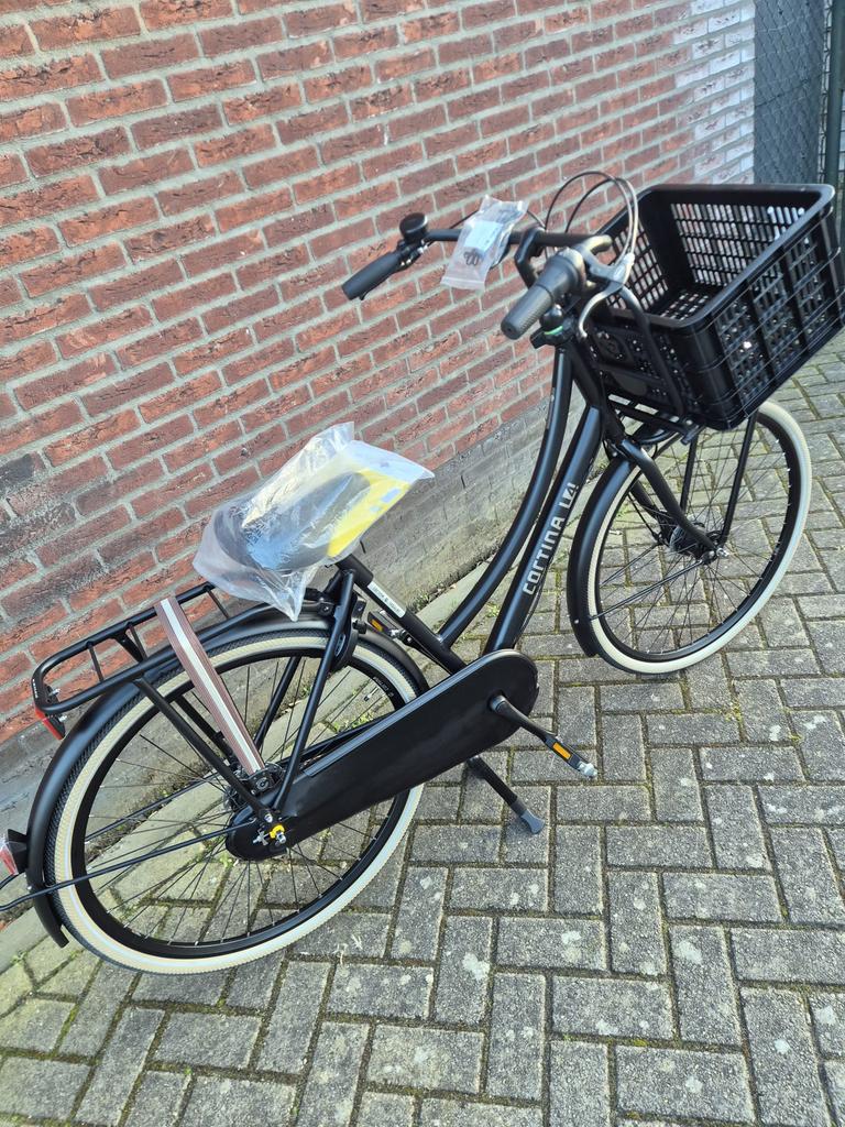 Cortina u4 transport fiets 28 inch 50’ V7 regular 2026, Ophalen, Zo goed als nieuw, 26 inch of meer, Versnellingen