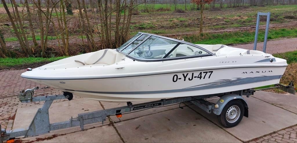 Maxum 1800 MX Bowrider BJ2006 met trailer, Watersport en Boten, Speedboten, Gebruikt, Binnenboordmotor, 120 tot 200 pk, Ophalen of Verzenden