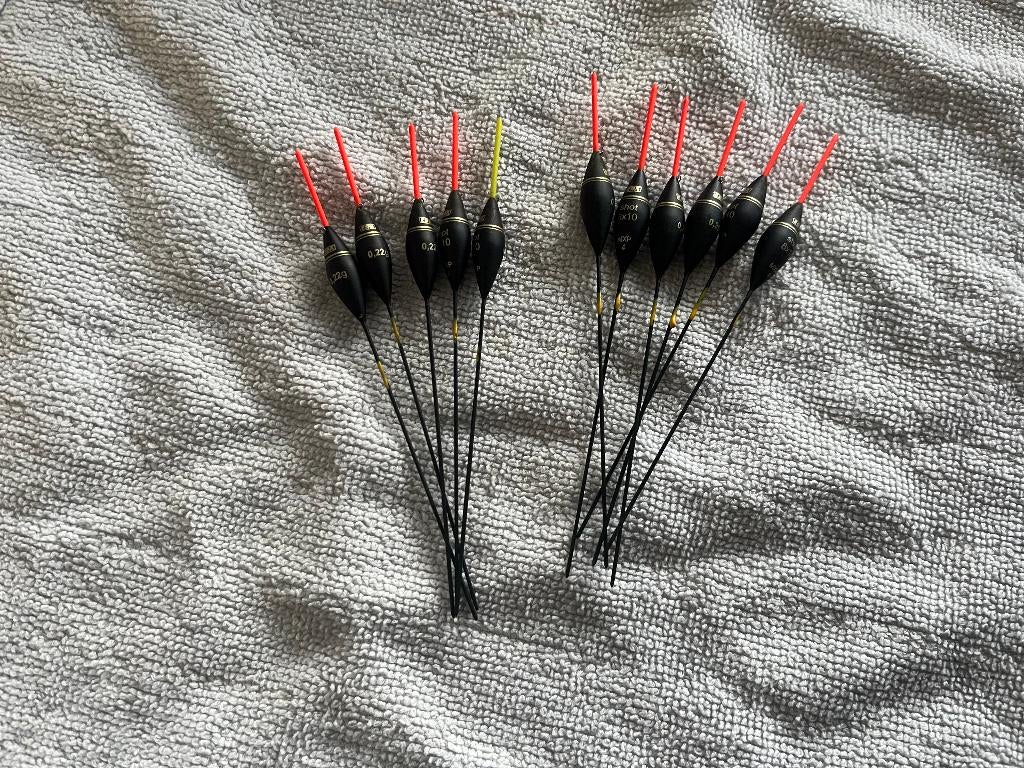 adv 323 / NIEUW set 11 dobbers FOX, Watersport en Boten, Hengelsport | Witvissen, Nieuw, Dobber of Lood, Ophalen of Verzenden