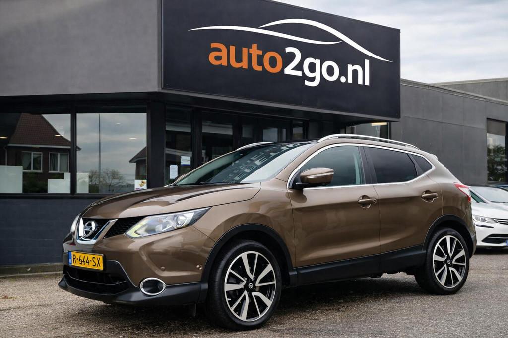 Nissan QASHQAI 1.2 PREMIER EDITION PANODAK LEDER 360.CAMERA, Voorwielaandrijving, Euro 5, Gebruikt, Zwart