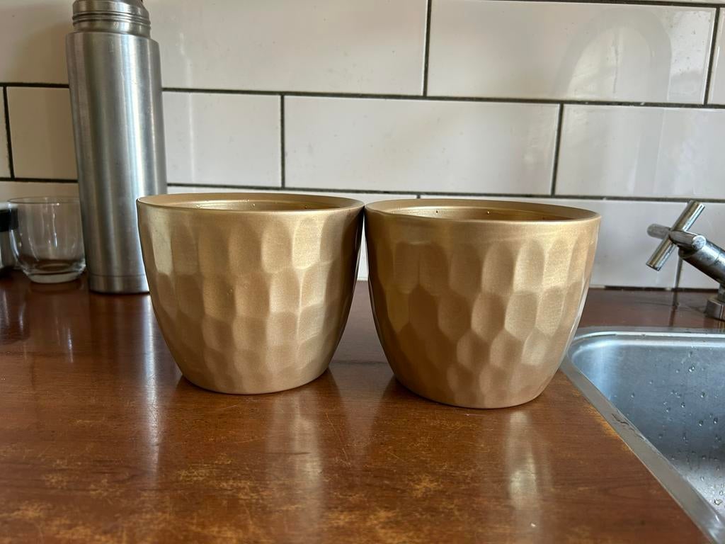 2 nieuwe bloempotjes samen 5€, Rond, Ophalen of Verzenden, Zo goed als nieuw, Aardewerk