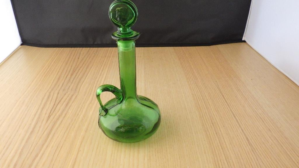 mooi sierlijk retro groen flesje van glas, Ophalen of Verzenden, Overige typen