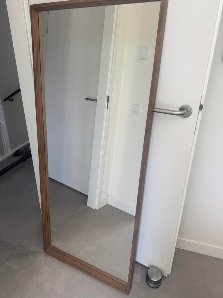 NISSEDAL IKEA Spiegel, walnootpatroon, 65x150 cm, Ophalen, Minder dan 50 cm, Zo goed als nieuw, Minder dan 100 cm