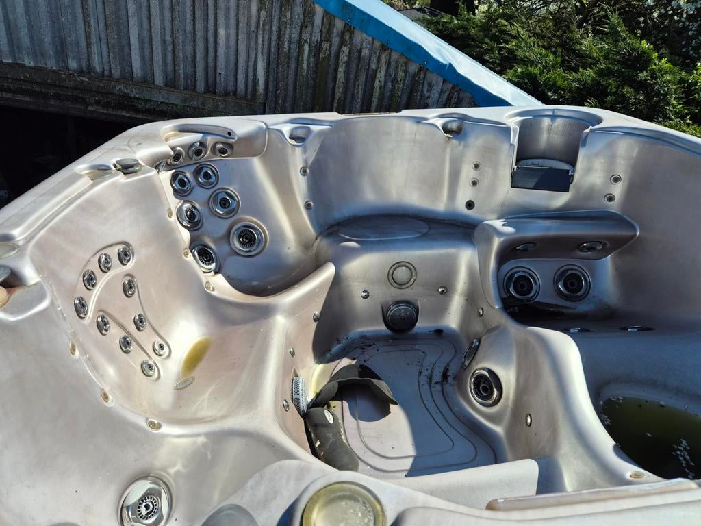 Maax Spa bubbelbad 6 persoons met cover, Ophalen of Verzenden, Gebruikt, Pomp