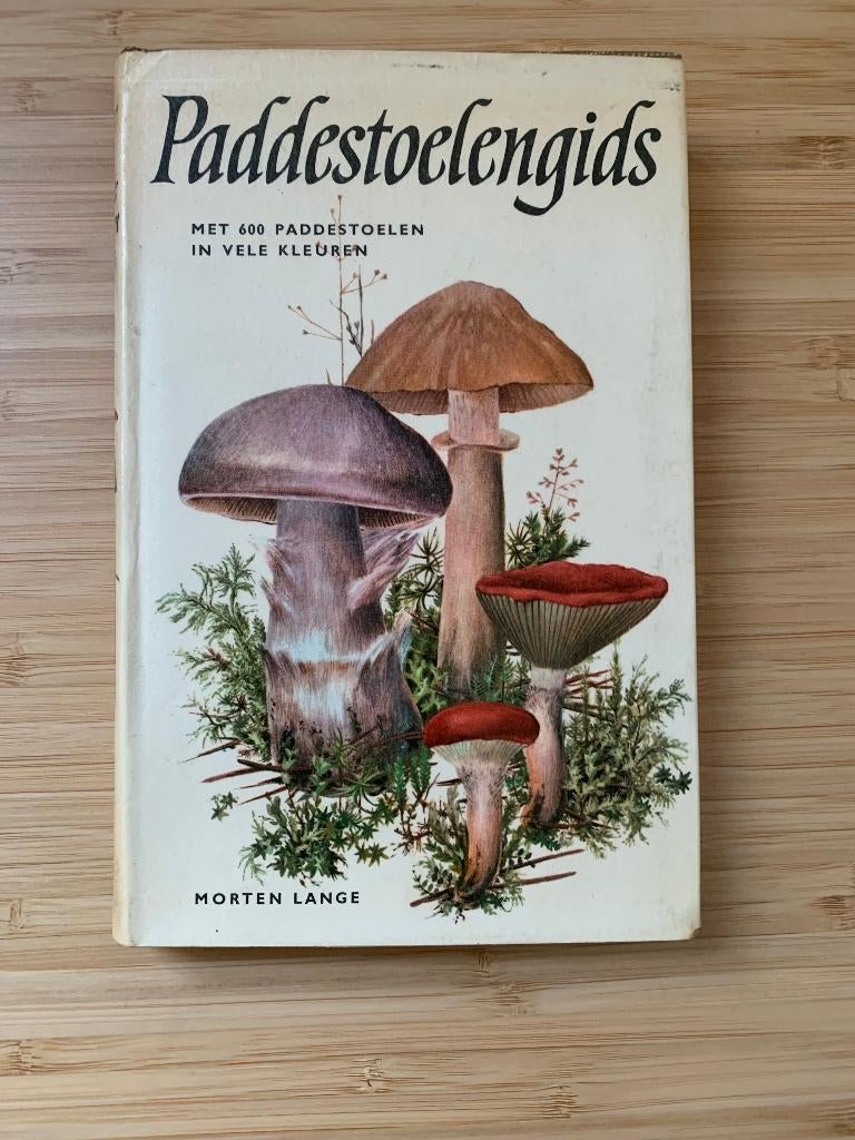Elseviers Paddestoelengids Morten Lange, Ophalen of Verzenden, Gelezen, Overige onderwerpen