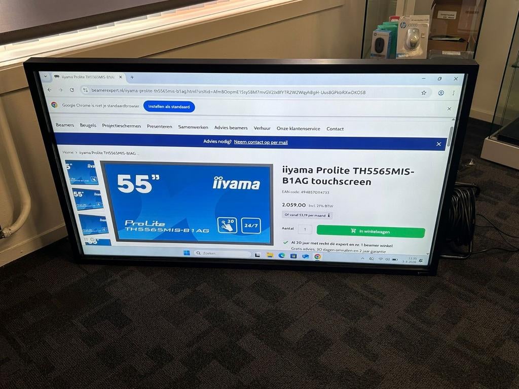 Iiyama Prolite 55 inch touchscreen TV / Monitor, 50 Hz, Zo goed als nieuw, 100 cm of meer, Ophalen