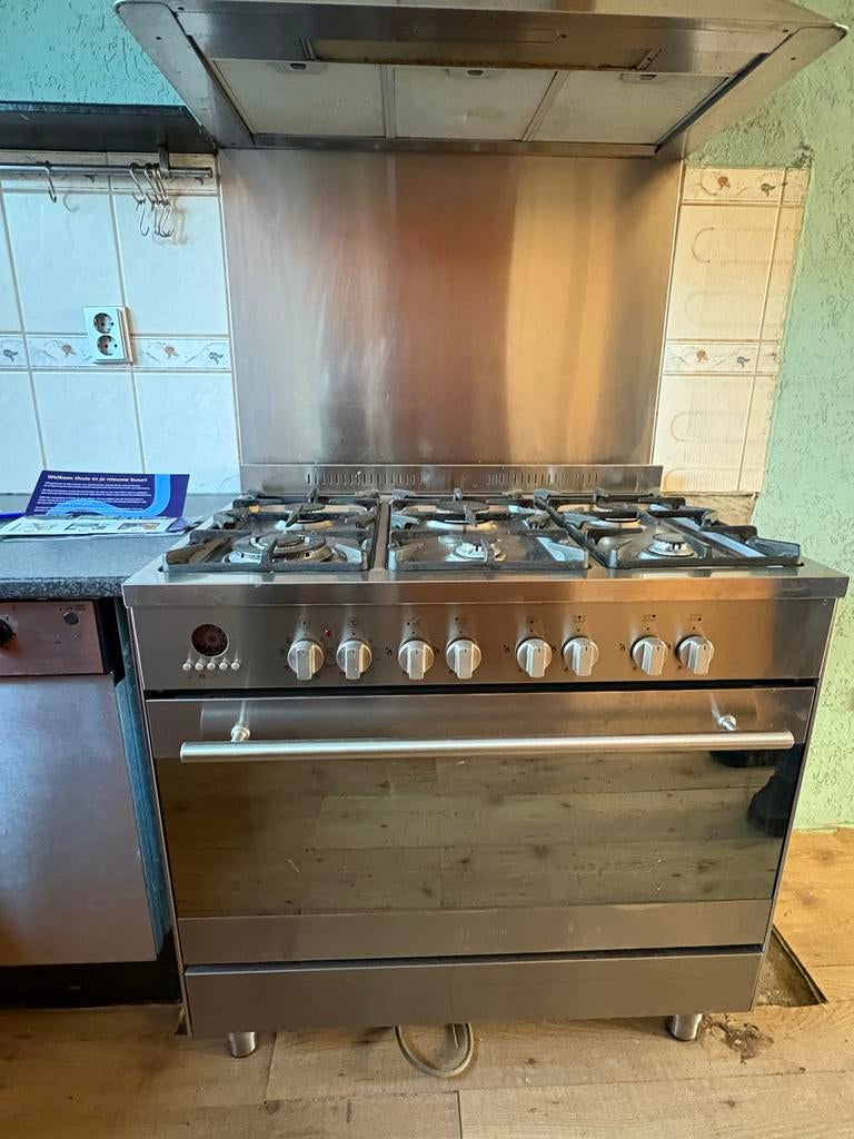 M-System 6 pits gasfornuis, Gebruikt, 60 cm of meer, Ophalen of Verzenden, Gas