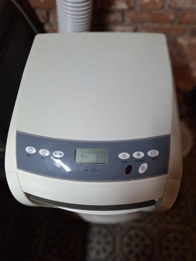 Mobiele airco wit werkt 100% – lamellen ontbreken, Gebruikt, Minder dan 60 m³, 3 snelheden of meer, Ophalen of Verzenden