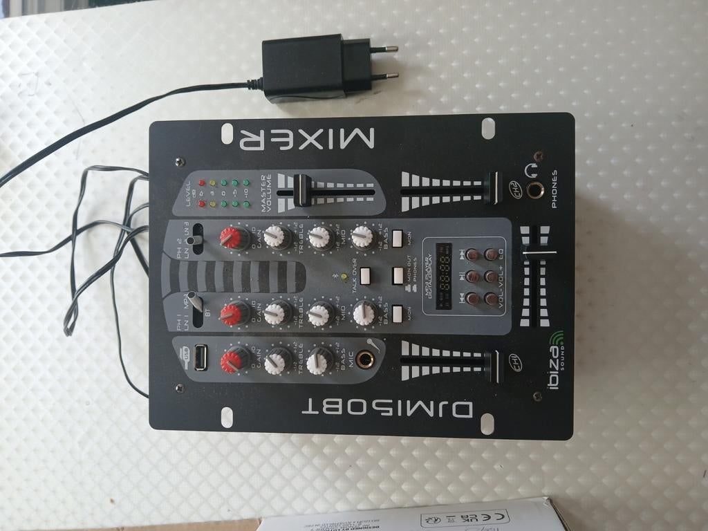 Ibiza Sound DJM150BT Mengpaneel - Zo goed als nieuw, Ophalen of Verzenden, Zo goed als nieuw, Minder dan 5 kanalen