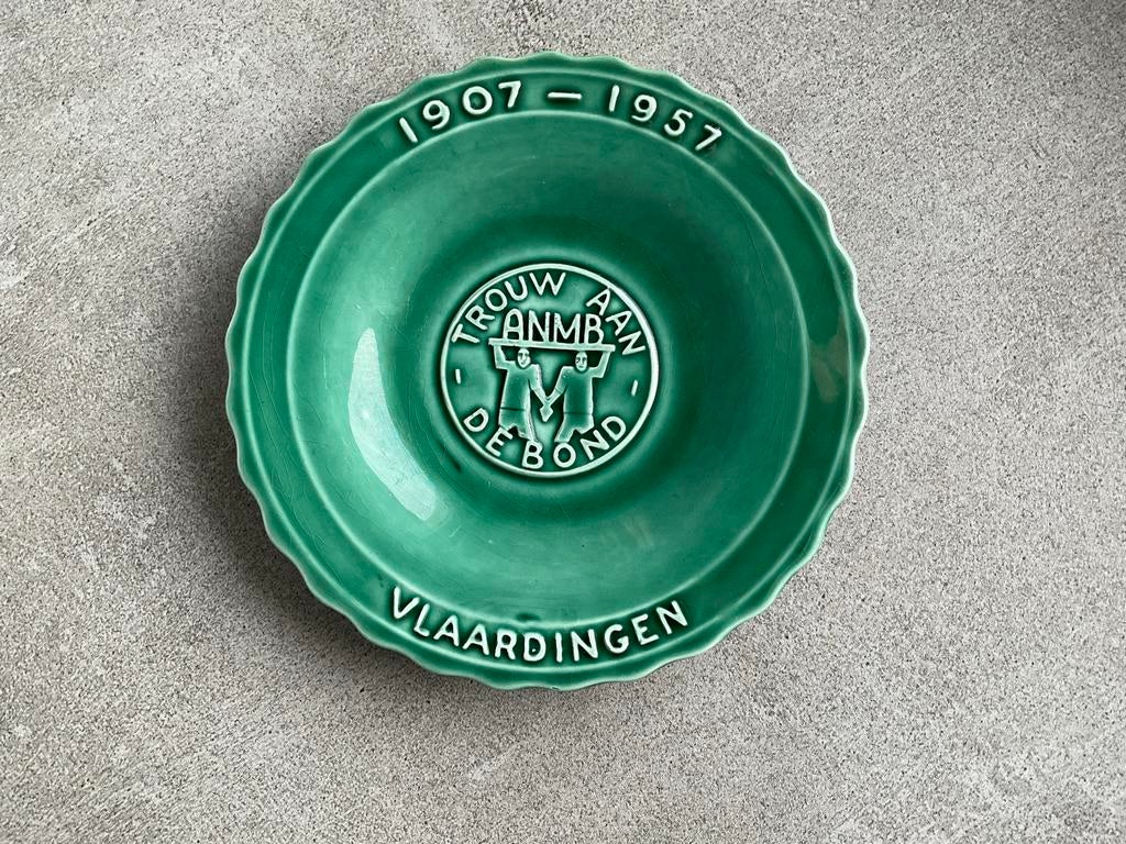 Jubileumbord ANMB Vlaardingen 1907-1957, Antiek en Kunst, Antiek | Wandborden en Tegels, Ophalen of Verzenden