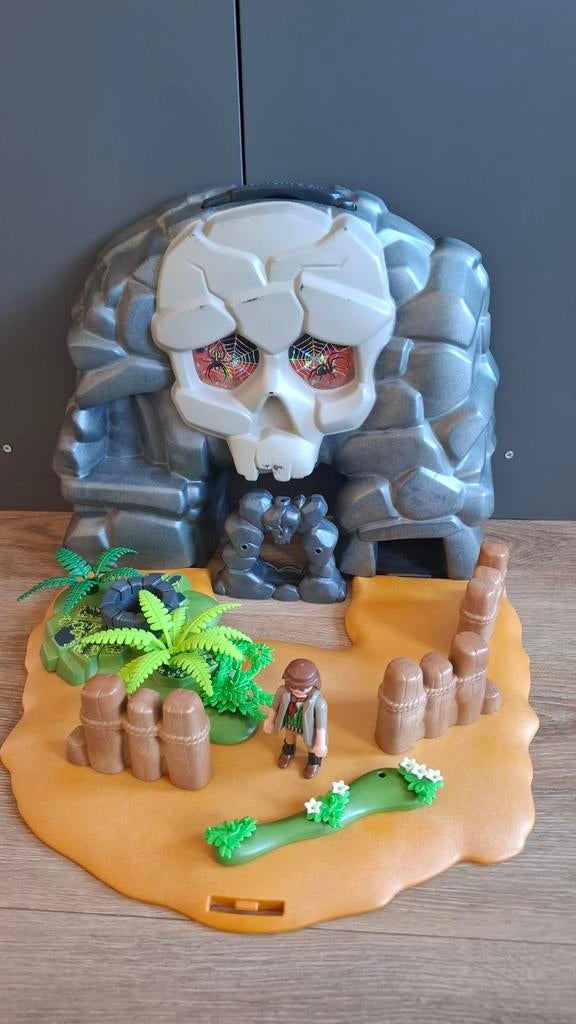 Playmobil pirateneiland schateiland, Ophalen