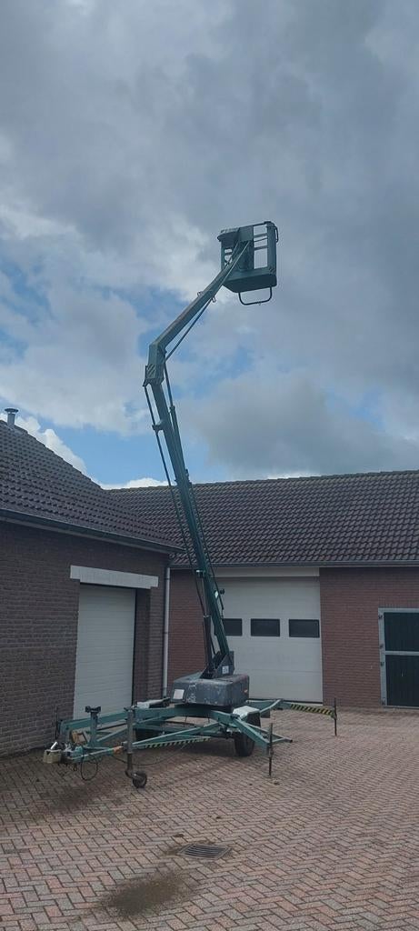 Aangeboden hoogwerker, Ophalen