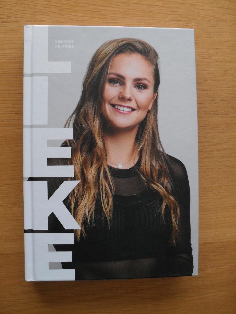 Lieke van Lieke Martens en Vincent de Vries, Ophalen of Verzenden, Gelezen, Balsport