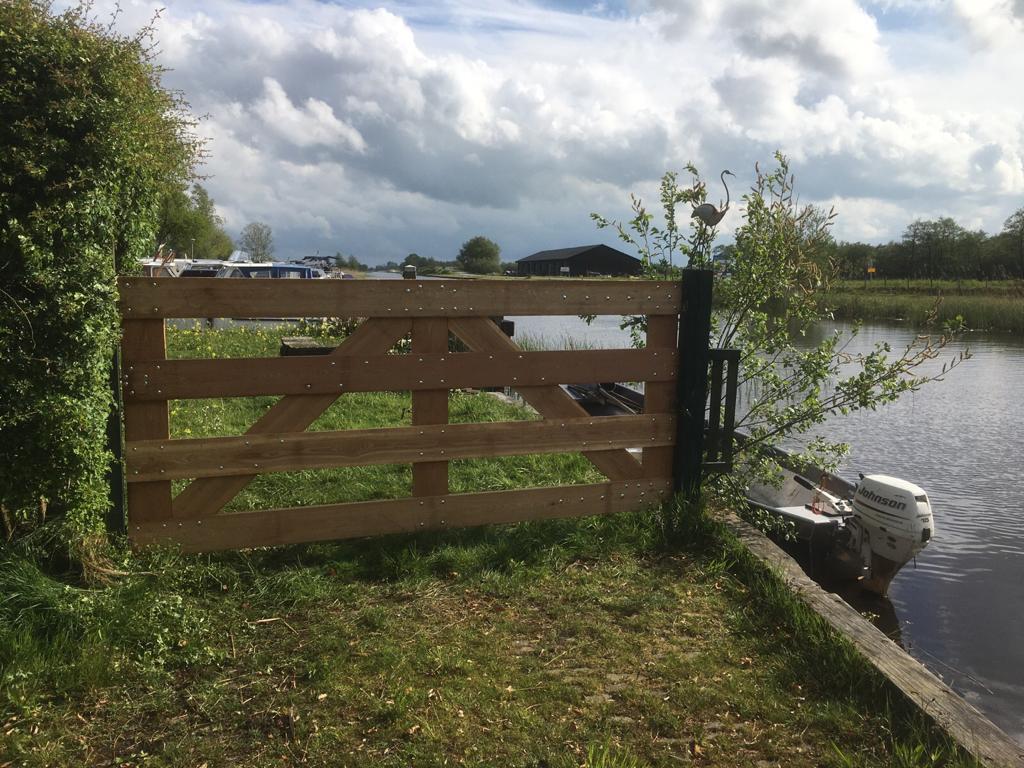 Poort Boerenlandhek tuinhek oprit erfscheiding natuurlijk