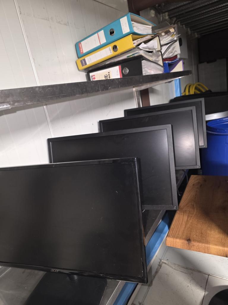 Dell Monitor 3 en 1 LG, Gebruikt, IPS, Full HD, Ophalen of Verzenden