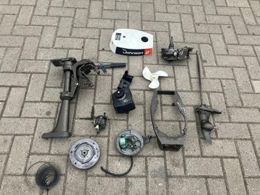 Evinrude Johnson 2 pk 2 takt buitenboordmotor onderdelen, Watersport en Boten, Ophalen of Verzenden, Gebruikt, Motor en Techniek