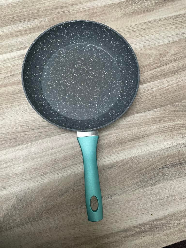 Koekenpannen en pannenkoeken pan, Ophalen, Koekenpan of Braadpan