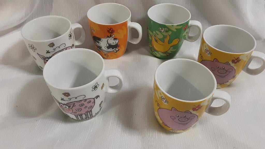 SIAKI kopjes met verschillende dieren, 6 stuks, Overige materialen, Ophalen of Verzenden, Zo goed als nieuw, Overige stijlen