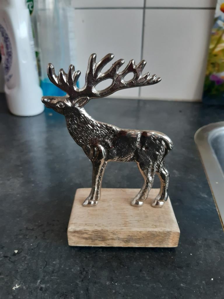 Hert  op stukje hout, Huis en Inrichting, Woonaccessoires | Overige, Ophalen, Zo goed als nieuw
