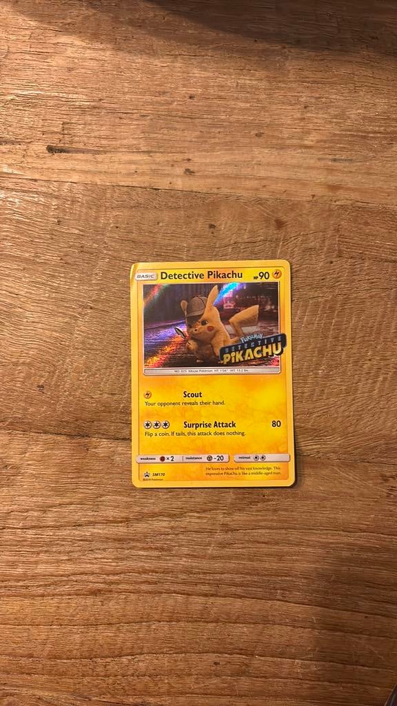 Detective pikachu #sm170, Hobby en Vrije tijd, Verzamelkaartspellen | Pokémon, Ophalen of Verzenden, Gebruikt
