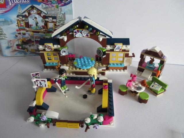 41322 Friends ijsbaan wintersport, Snow Resort Ice Rink, Ophalen of Verzenden, Zo goed als nieuw, Complete set, Lego