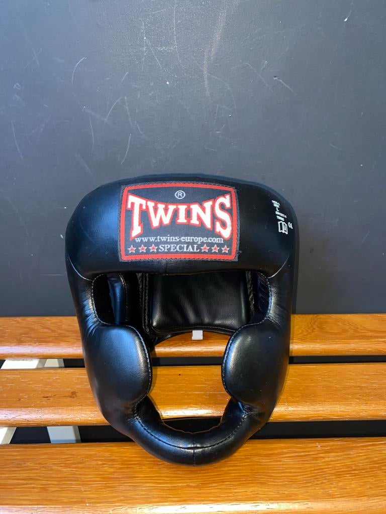 Twins (Kick)boks Hoofdbescherming - Maat L, Ophalen, Overige, Vechtsportbescherming, Maat L