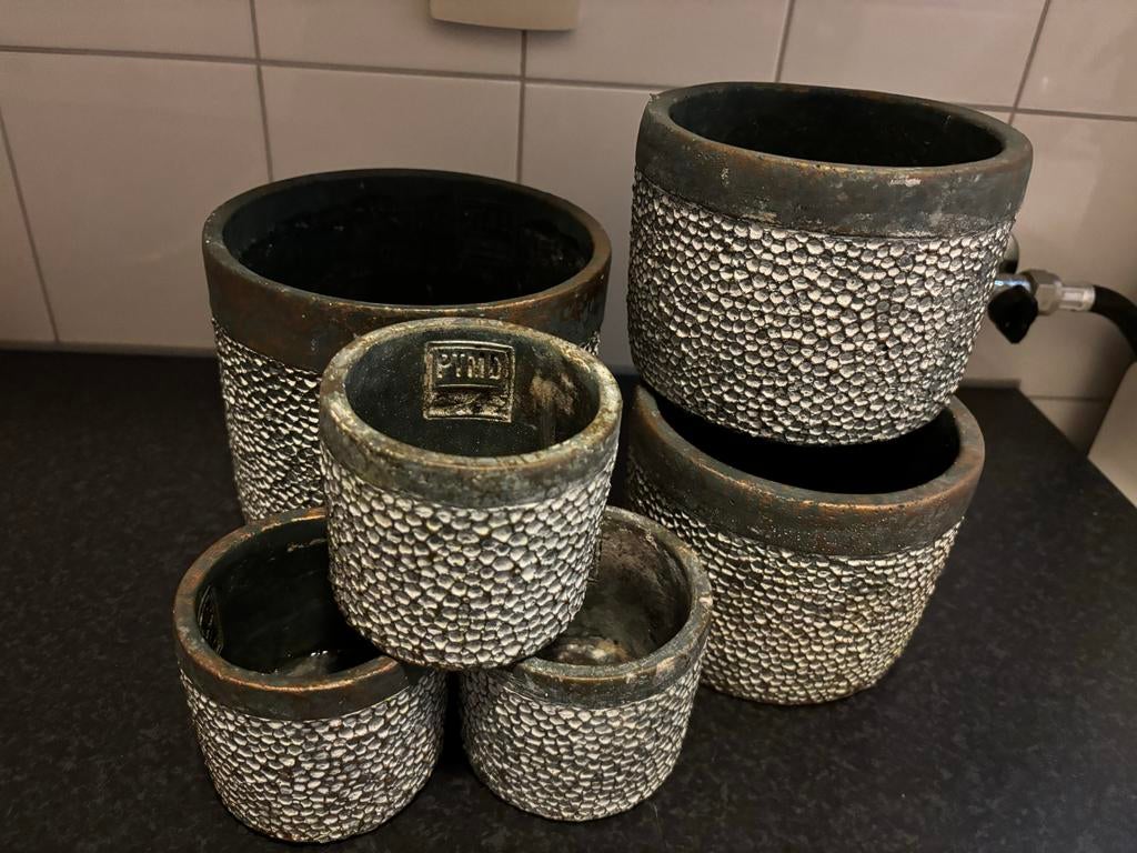 Ptmd potten, Rond, Ophalen of Verzenden, Aardewerk, Minder dan 40 cm