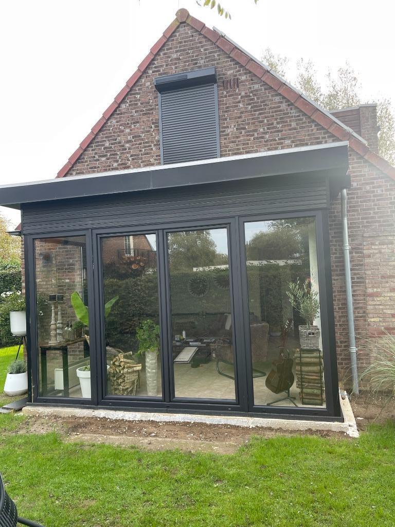 4-delige kantel schuifpuien /zwart kunststof max br 6000