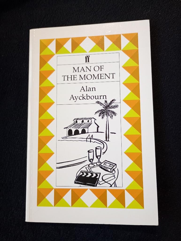 Alan Ayckbourn, Man Of The Moment, Ophalen of Verzenden, Zo goed als nieuw