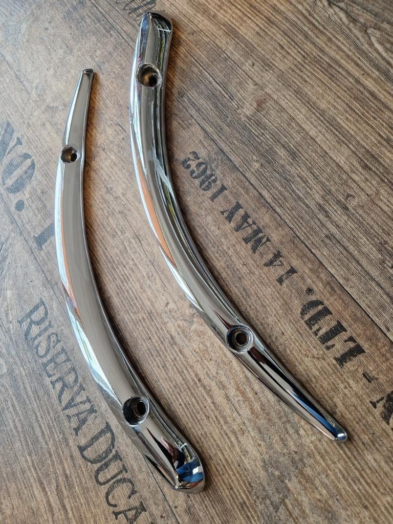 Yamaha XV1600 Wildstar struts chrome spatbord steun, Ophalen of Verzenden, Gebruikt