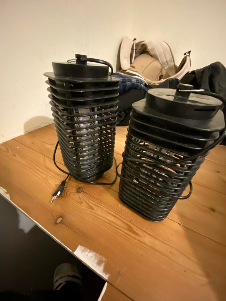 2x Muggen/Vliegenvangers - Ongediertebestrijding, Tuin en Terras, Bestrijdingsmiddelen, Ophalen of Verzenden, Gebruikt, Ongediertebestrijding