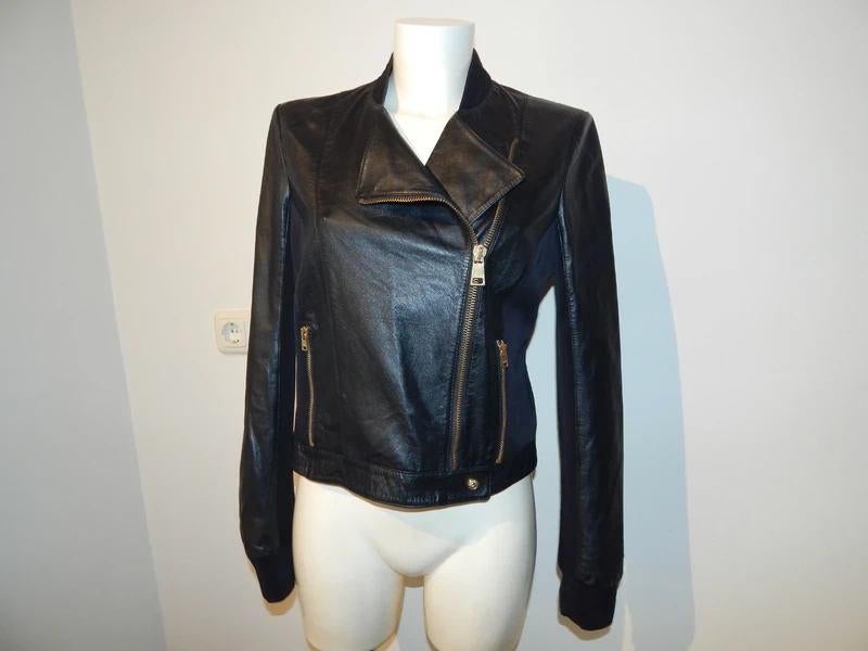 Versus Versace zwarte leren jas gouden hardware medusa It 42, Verzenden, Zwart, Zo goed als nieuw, Versace