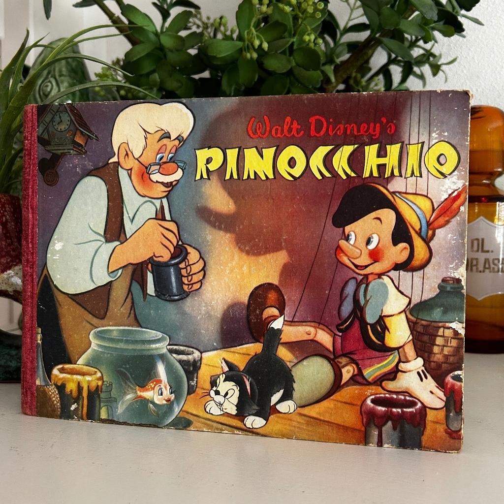 Vintage plaatjes boek 'Pinocchio' van Walt Disney, Boeken, Prentenboeken en Plaatjesalbums, Ophalen of Verzenden, Gelezen, Walt Disney